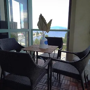 Stunning Ocean Apartment Vancouver