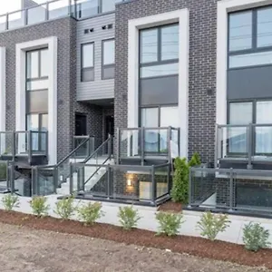 Exquisite, Bright & Modern Condo. Apartment