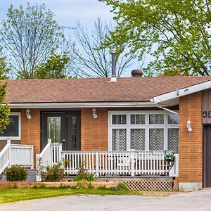 Four Trees House Holiday home