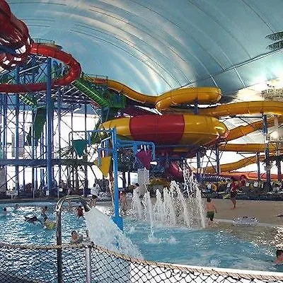 Skyline Hotel & Waterpark Niagarawatervallen 3*,